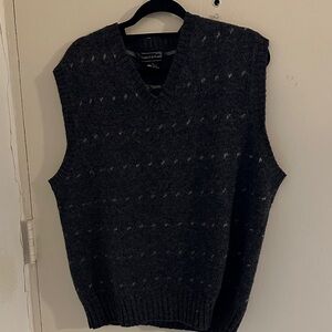 Men's 100% Wool Gray Sweater Vest. Preppy, Cottagecore, Academia
